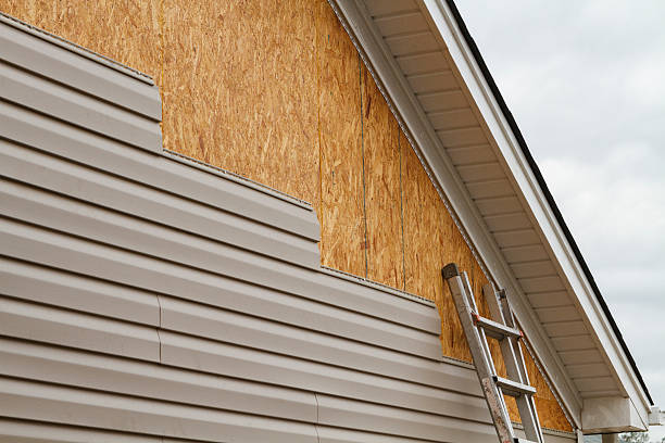 Professional Fiber Cement Siding technician working in Quincy, OH